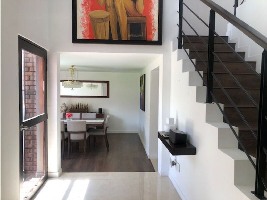 Casa de 3 alcobas en venta en La Carolina, Bogotá, 326 m² · foto 13 de 20
