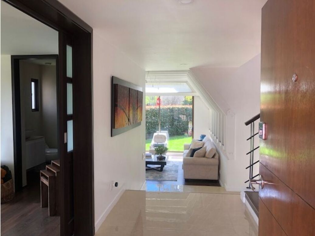 Casa de 3 alcobas en venta en La Carolina, Bogotá, 326 m² · foto 7 de 20