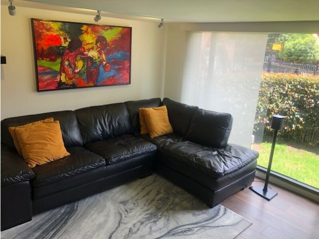 Casa de 3 alcobas en venta en La Carolina, Bogotá, 326 m² · foto 9 de 20