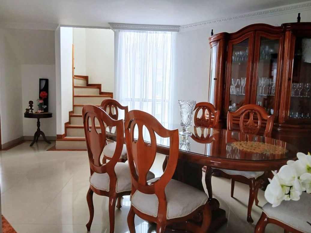 Apartamento de 4 alcobas en venta en La Esperanza Norte, Bogotá, 126 m² · foto 4 de 19