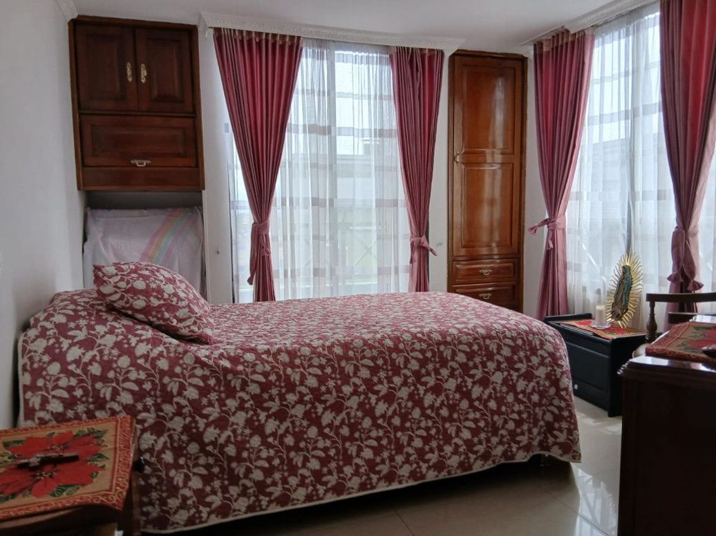 Apartamento de 4 alcobas en venta en La Esperanza Norte, Bogotá, 126 m² · foto 10 de 19