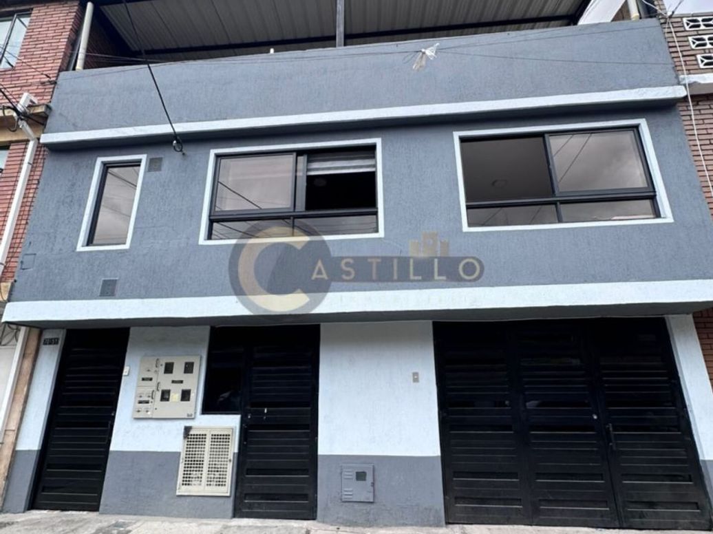 Casa de 4 alcobas en venta en India Catalina, Bogotá, 216 m² · foto 5 de 12