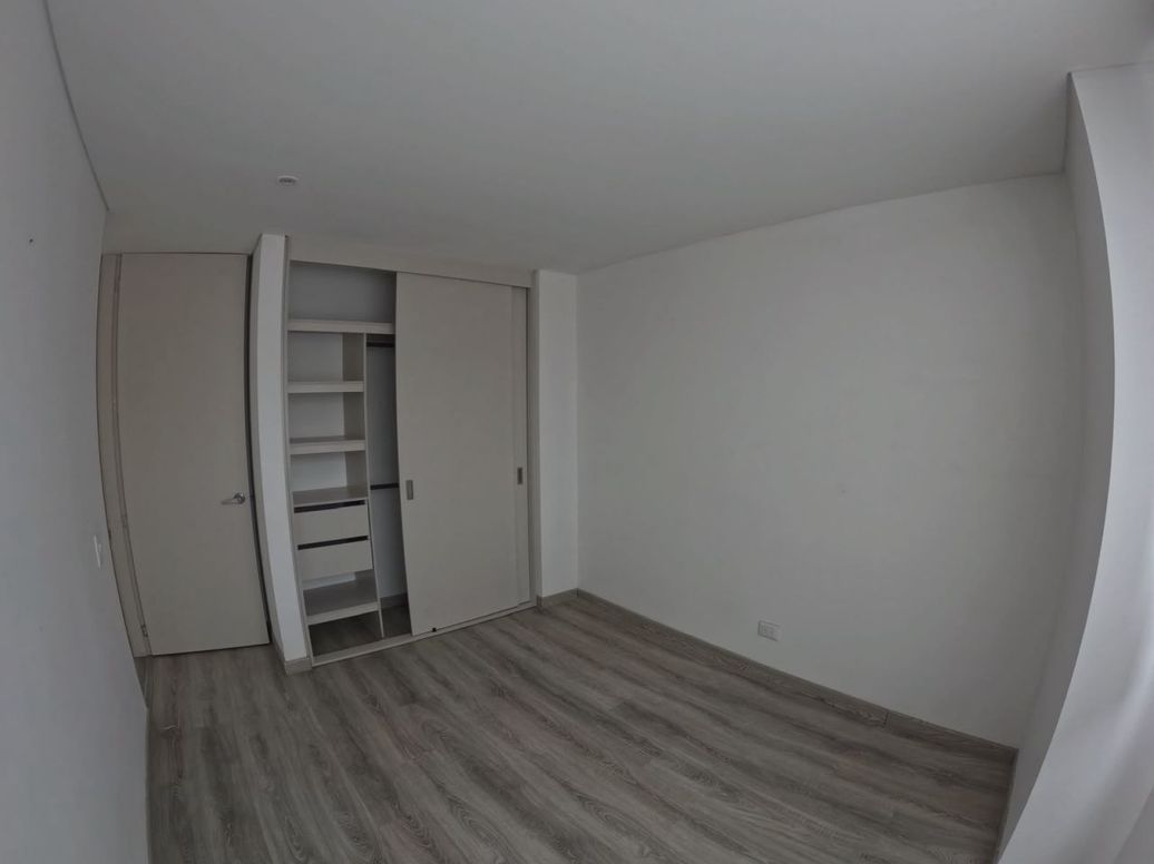Apartamento de 3 alcobas en venta en Los Andes, Bogotá, 73 m² · foto 6 de 7