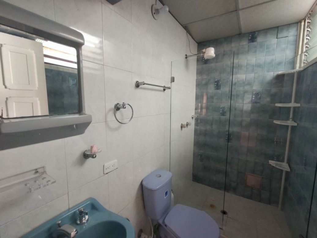 Apartaestudio en venta en El Batan, Bogotá, 31 m² · foto 11 de 16