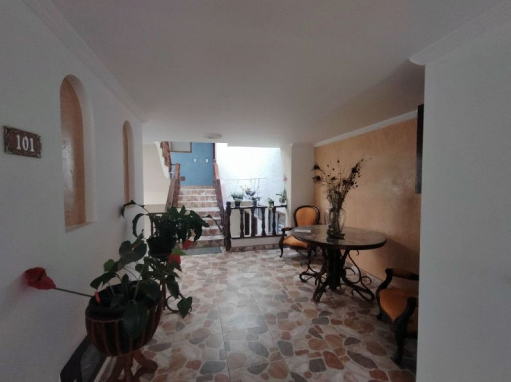 Apartaestudio en venta en El Batan, Bogotá, 31 m² · foto 15 de 16