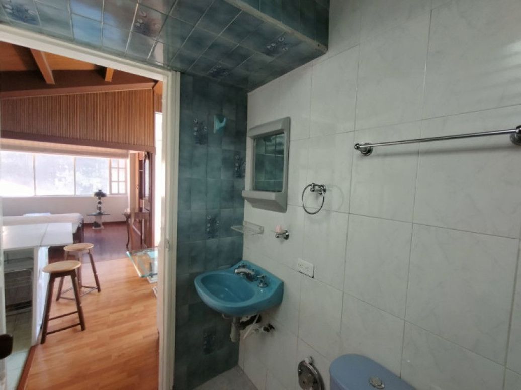 Apartaestudio en venta en El Batan, Bogotá, 31 m² · foto 12 de 16