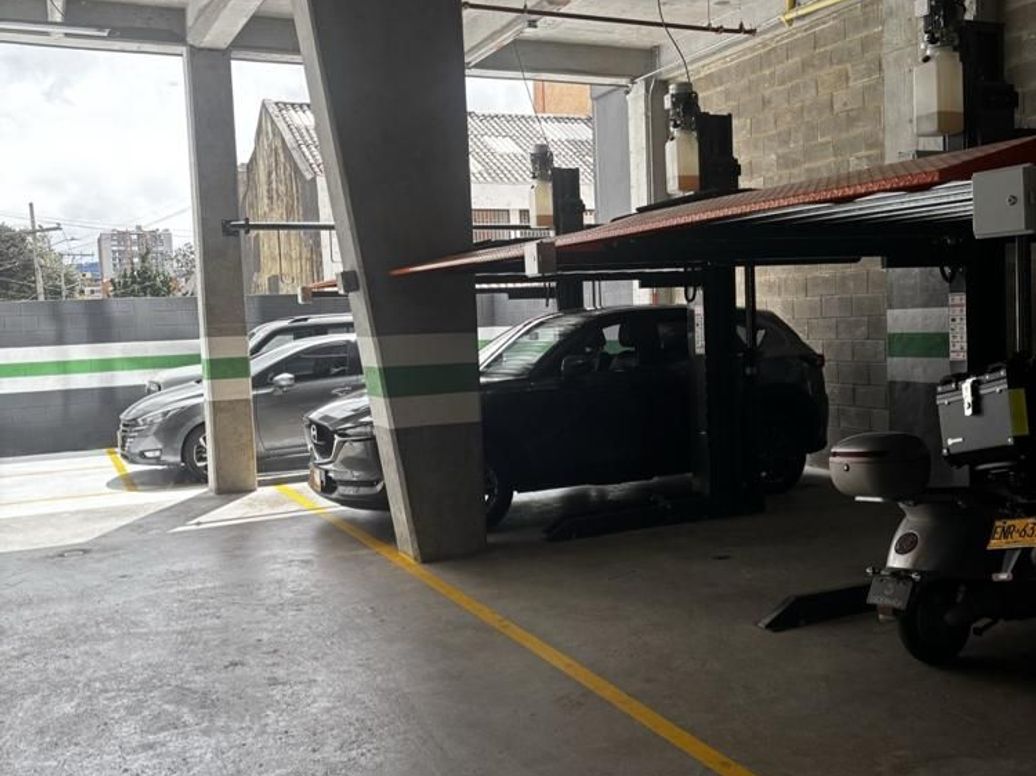 Apartamento de 1 alcoba en venta en Nuevo Contry, Bogotá, 21 m² · foto 17 de 19