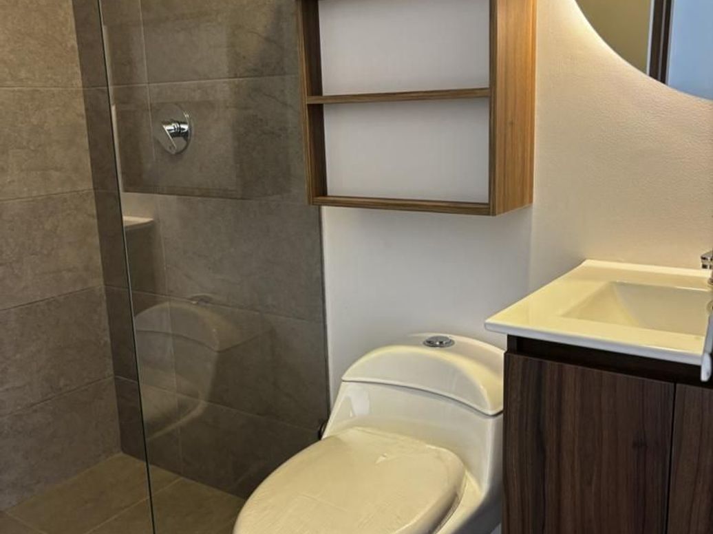 Apartamento de 1 alcoba en venta en Nuevo Contry, Bogotá, 21 m² · foto 12 de 19