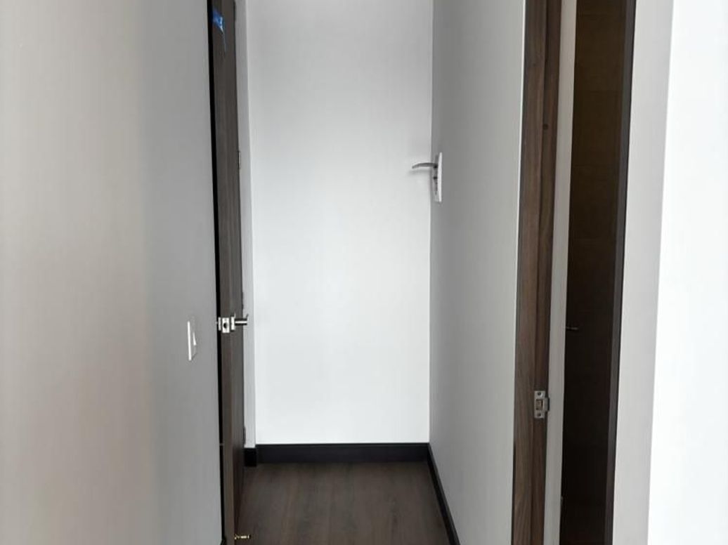 Apartamento de 1 alcoba en venta en Nuevo Contry, Bogotá, 21 m² · foto 13 de 19