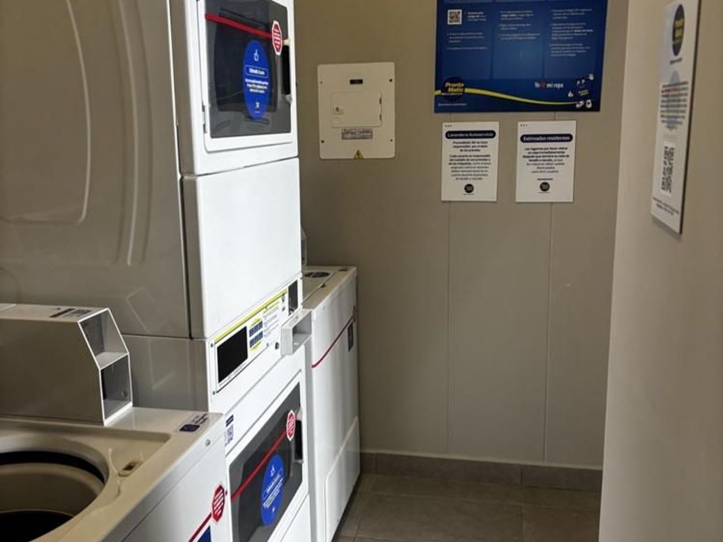 Apartamento de 1 alcoba en venta en Nuevo Contry, Bogotá, 21 m² · foto 9 de 19