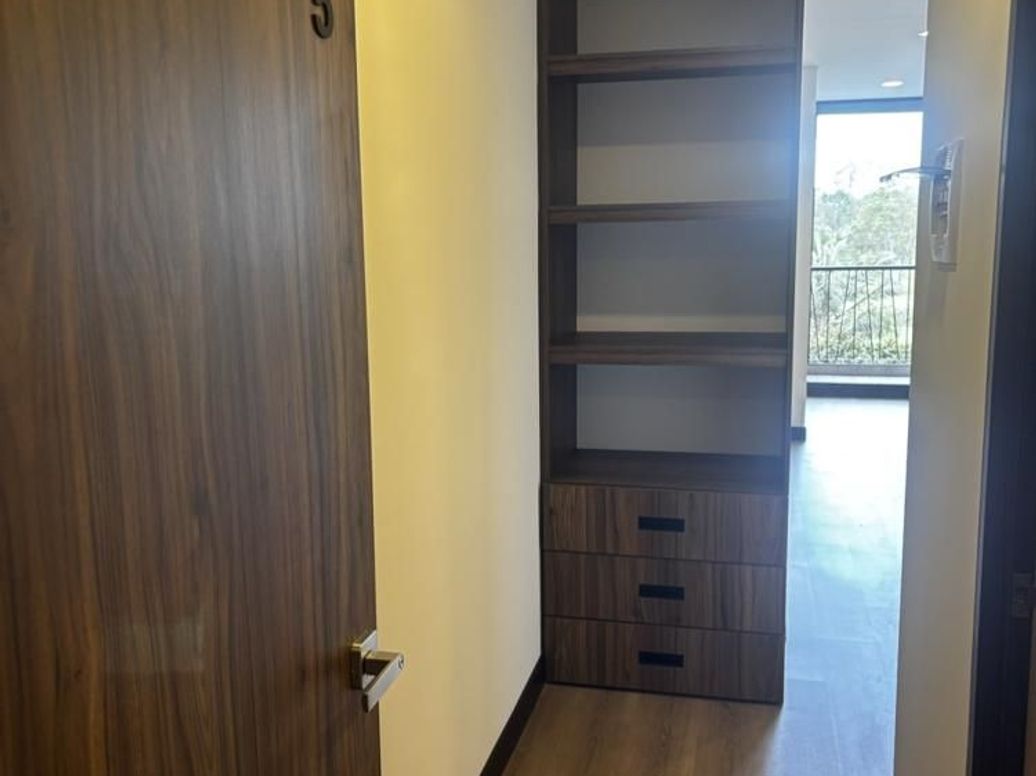 Apartamento de 1 alcoba en venta en Nuevo Contry, Bogotá, 34 m² · foto 9 de 18