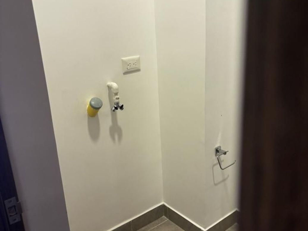 Apartamento de 1 alcoba en venta en Nuevo Contry, Bogotá, 34 m² · foto 11 de 18