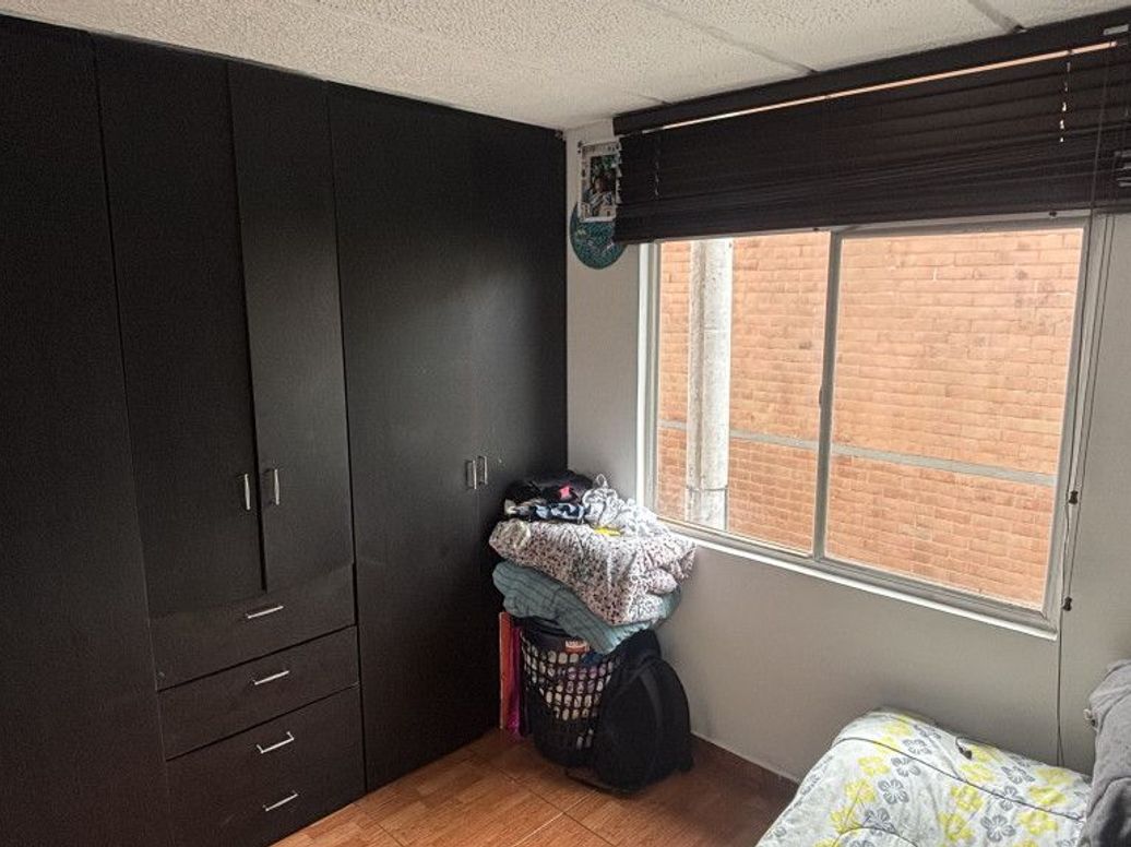 Casa de 3 alcobas en venta en El Dorado, Bogotá, 79 m² · foto 8 de 14