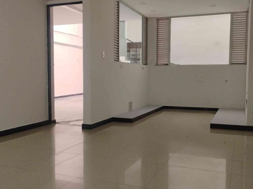 Casa de 4 alcobas en venta en La Patria, Bogotá, 236 m² · foto 4 de 20