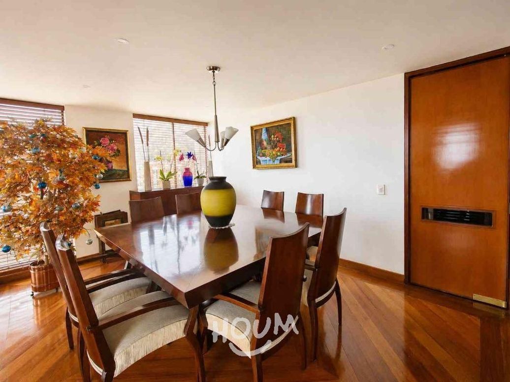 Apartamento de 4 alcobas en venta en Cerros De Los Alpes, Bogotá, 265 m² · foto 6 de 20