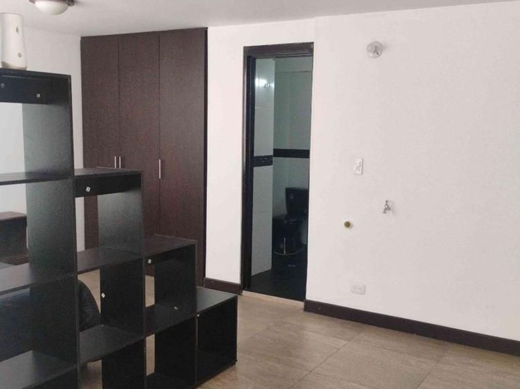 Apartamento de 1 alcoba en venta en La Porciuncula, Bogotá, 34 m² · foto 5 de 20