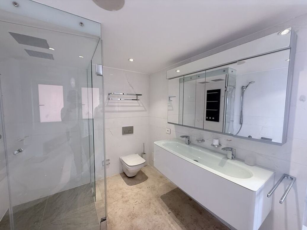 Apartamento de 2 alcobas en venta en El Refugio, Bogotá, 191 m² · foto 19 de 20