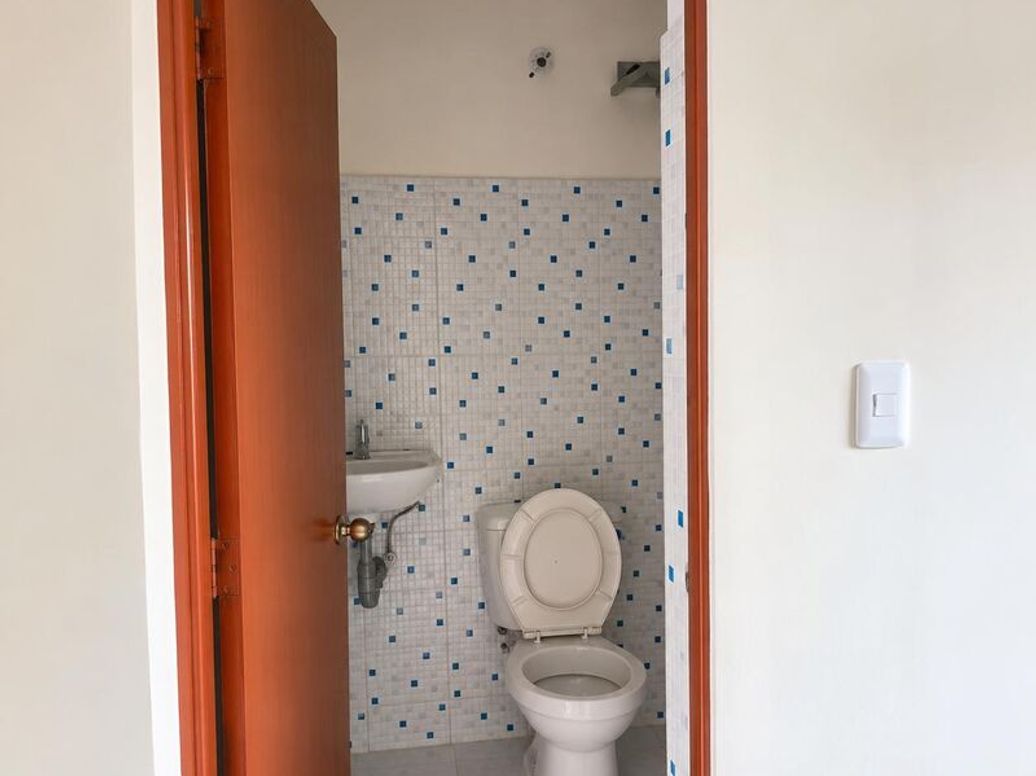 Casa de 10 alcobas en venta en Super Manzana 5, Bogotá, 120 m² · foto 3 de 12