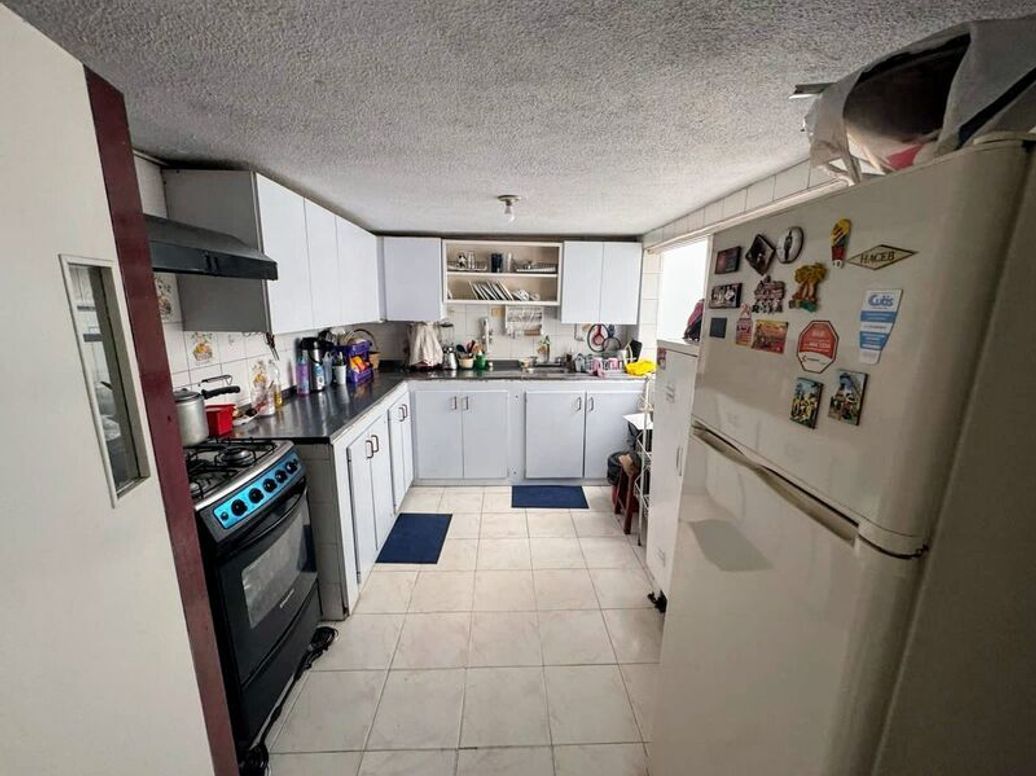 Casa de 5 alcobas en venta en Patio Bonito Et. I, Bogotá, 196 m² · foto 7 de 17