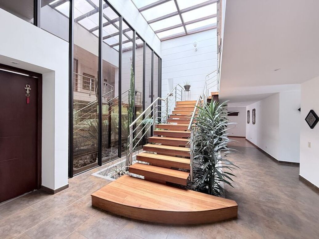 Casa de 4 alcobas en venta en Casa Blanca, Bogotá, 575 m² · foto 2 de 20
