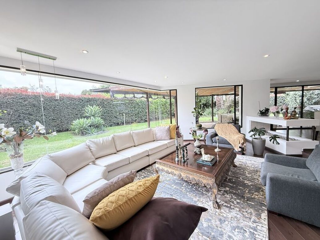 Casa de 4 alcobas en venta en Casa Blanca, Bogotá, 575 m² · foto 7 de 20