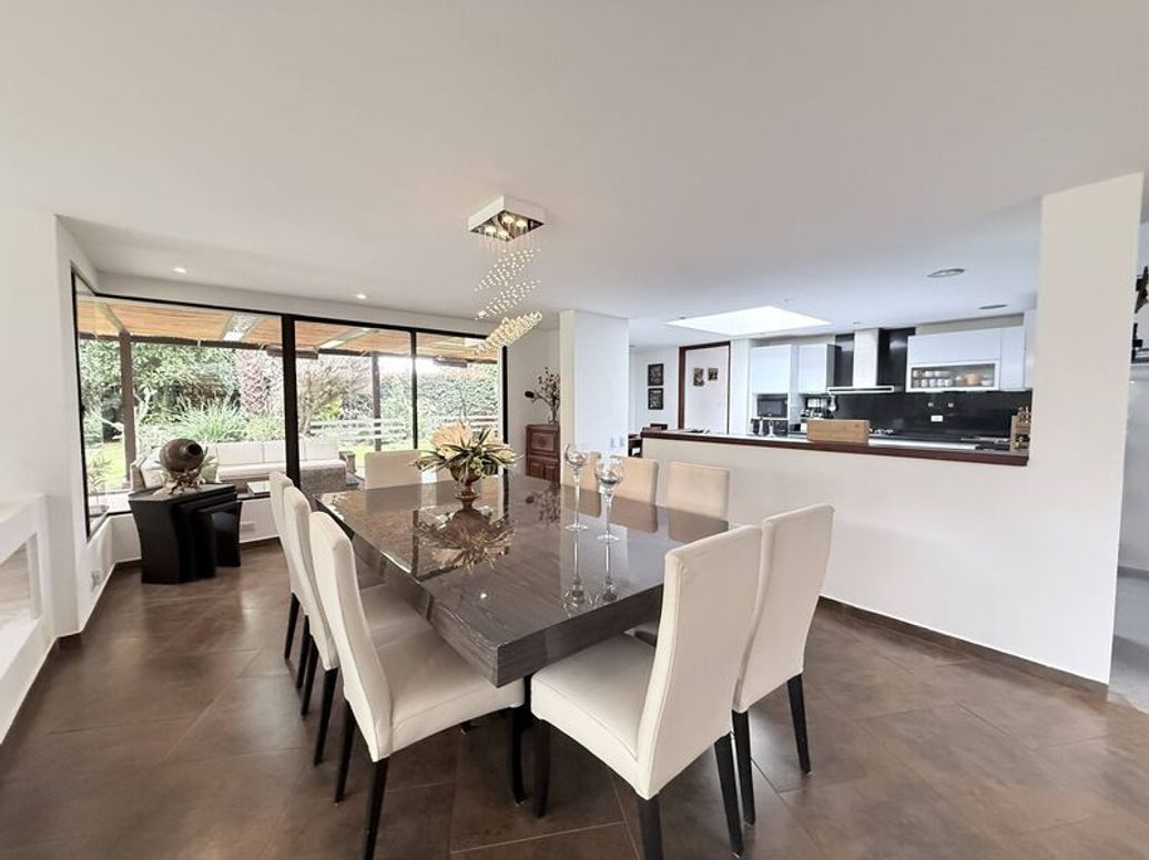 Casa de 4 alcobas en venta en Casa Blanca, Bogotá, 575 m² · foto 4 de 20