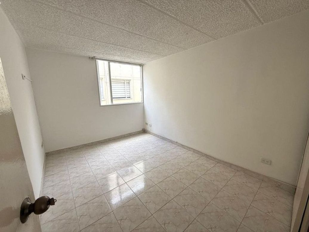 Apartamento de 3 alcobas en arriendo en El Moral, Bogotá, 70 m² · foto 16 de 20