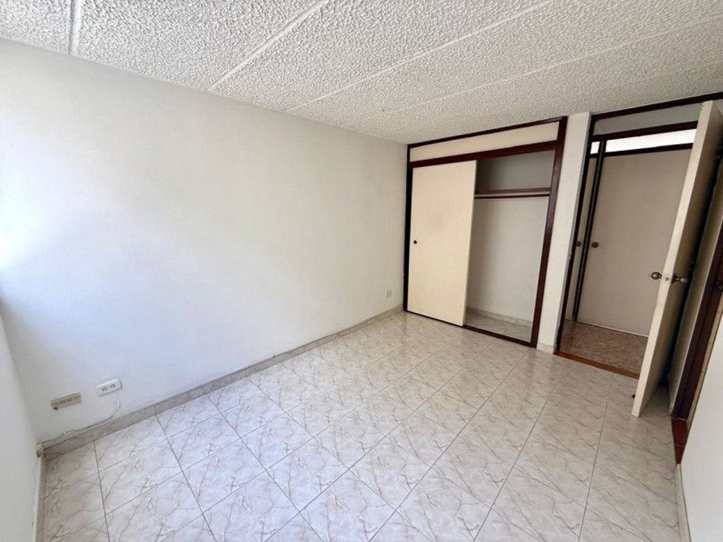 Apartamento de 3 alcobas en arriendo en El Moral, Bogotá, 70 m² · foto 15 de 20