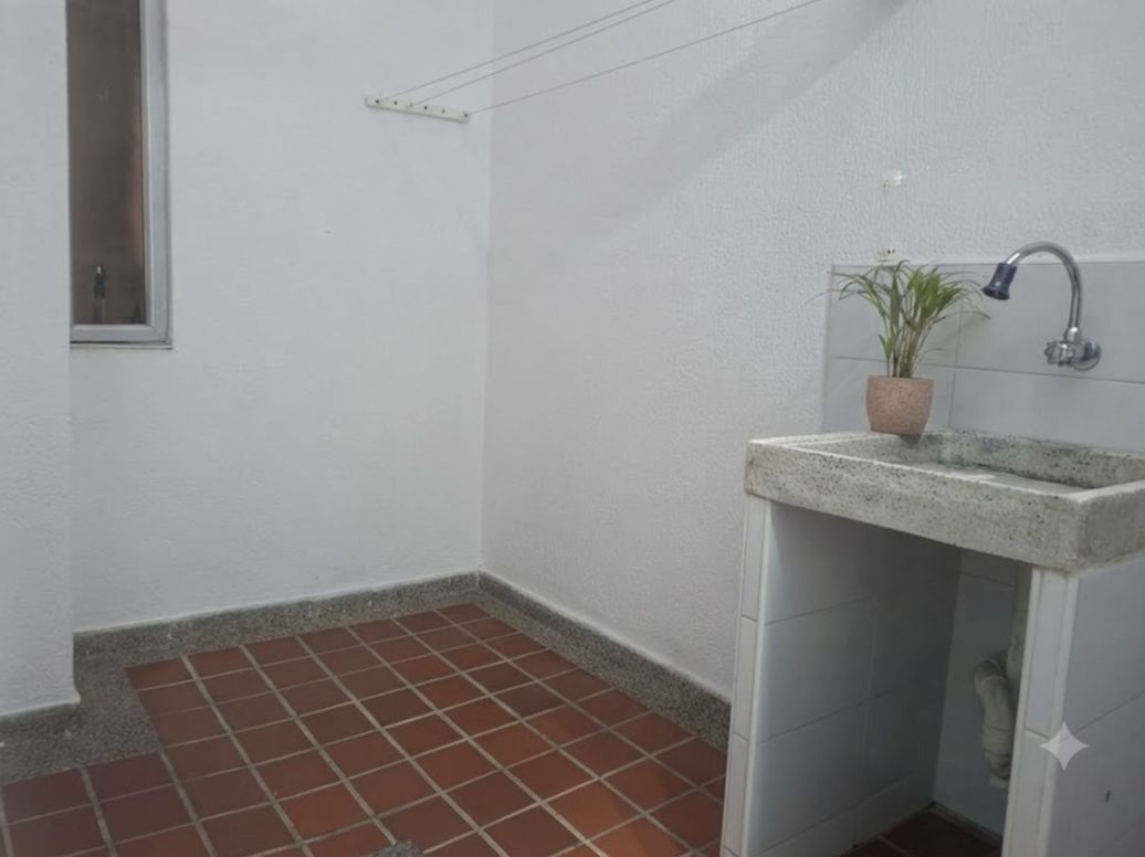 Apartamento de 3 alcobas en venta en La Felicidad, Bogotá, 82 m² · foto 8 de 10