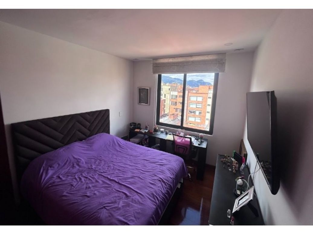 Apartamento de 3 alcobas en venta en Santa Barbara, Bogotá, 131 m² · foto 12 de 20