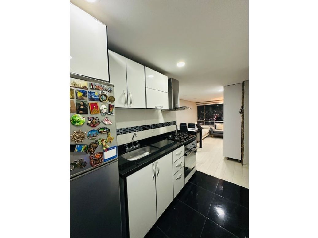 Apartamento de 3 alcobas en venta en Madelena, Bogotá, 56 m² · foto 7 de 17