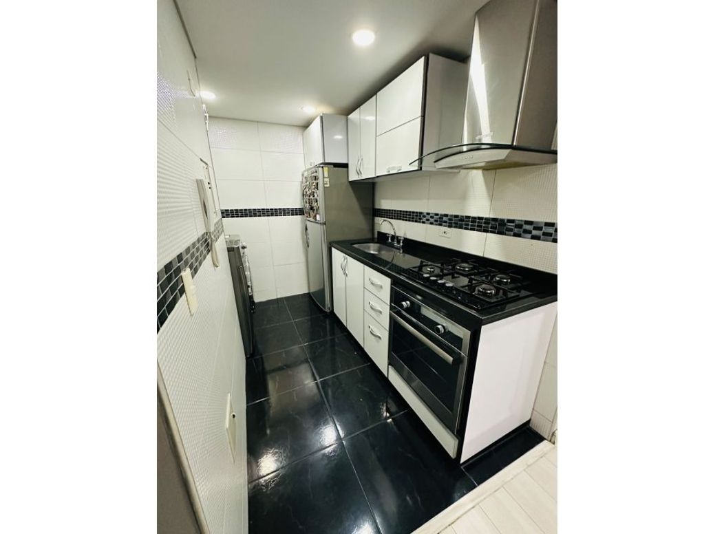 Apartamento de 3 alcobas en venta en Madelena, Bogotá, 56 m² · foto 9 de 17