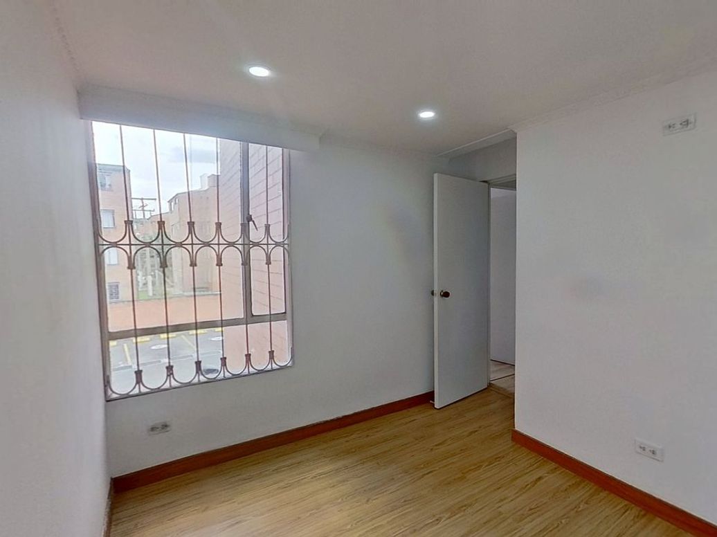 Apartamento de 3 alcobas en venta en Ciudad Techo, Bogotá, 47 m² · foto 16 de 18