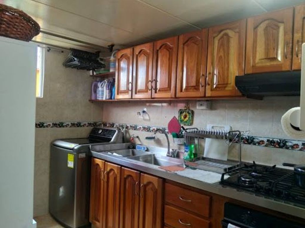 Apartamento de 3 alcobas en venta en San Antonio Norte, Bogotá, 62 m² · foto 18 de 20