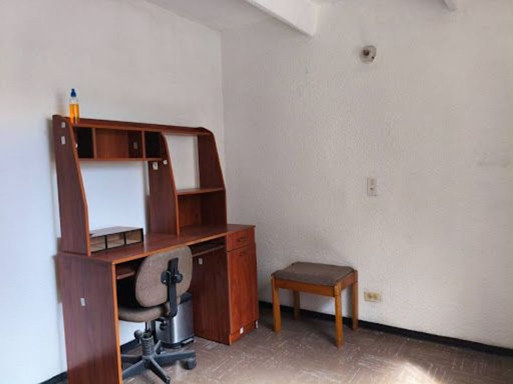 Casa de 5 alcobas en venta en Madelena, Bogotá, 174 m² · foto 8 de 20