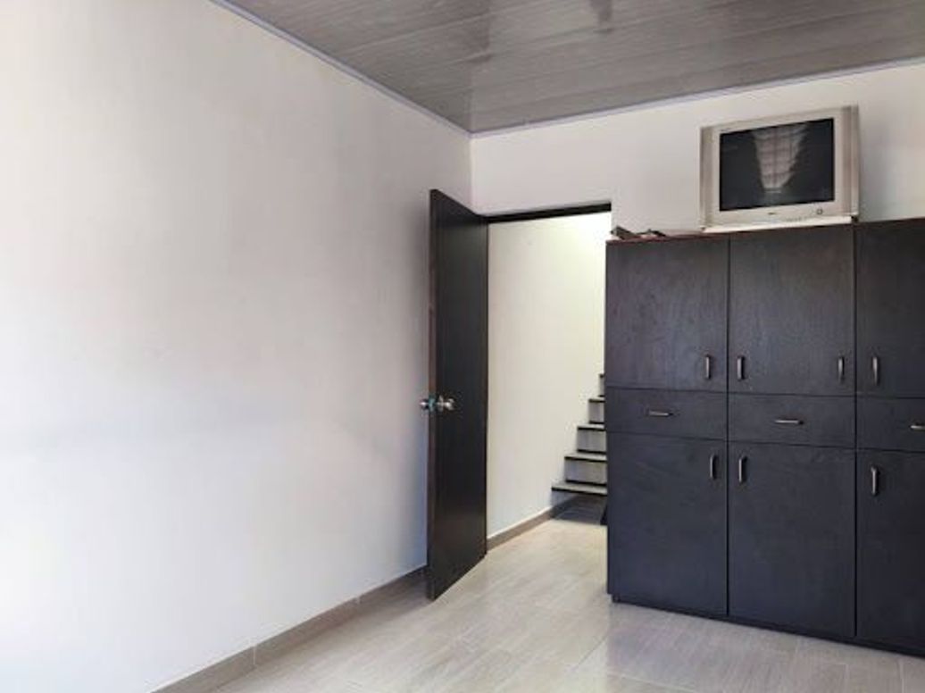 Casa de 5 alcobas en venta en Madelena, Bogotá, 174 m² · foto 10 de 20