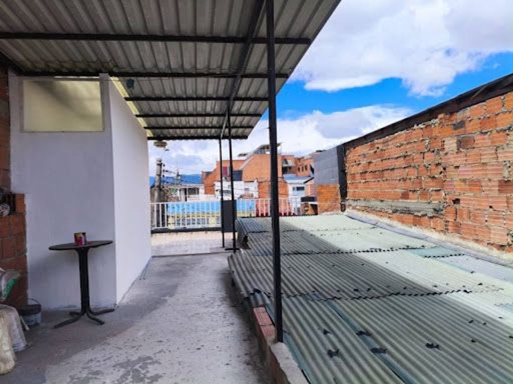 Casa de 5 alcobas en venta en Madelena, Bogotá, 174 m² · foto 18 de 20