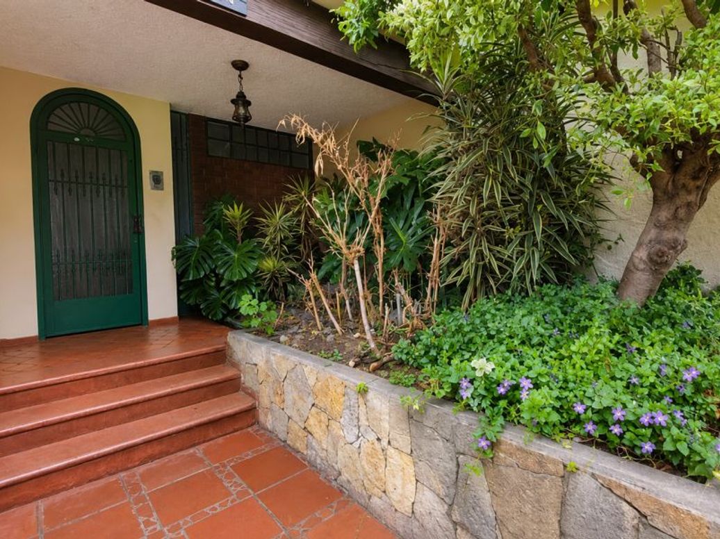 Casa en venta en Mónaco, Bogotá · foto 8 de 11