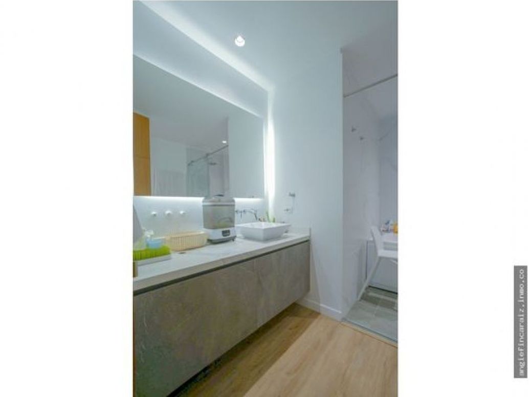 Apartamento de 3 alcobas en venta en Usaquén, Bogotá, 176 m² · foto 5 de 20