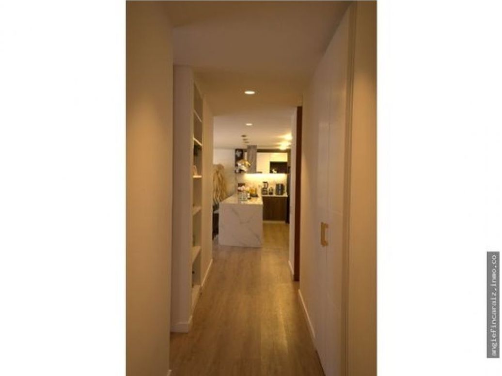 Apartamento de 3 alcobas en venta en Usaquén, Bogotá, 176 m² · foto 9 de 20