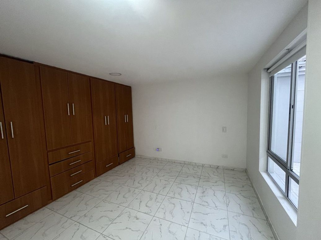 Casa de 5 alcobas en venta en Nueva Zelandia, Bogotá, 178 m² · foto 9 de 20