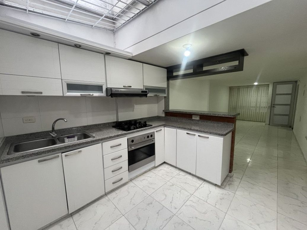 Casa de 5 alcobas en venta en Nueva Zelandia, Bogotá, 178 m² · foto 10 de 20