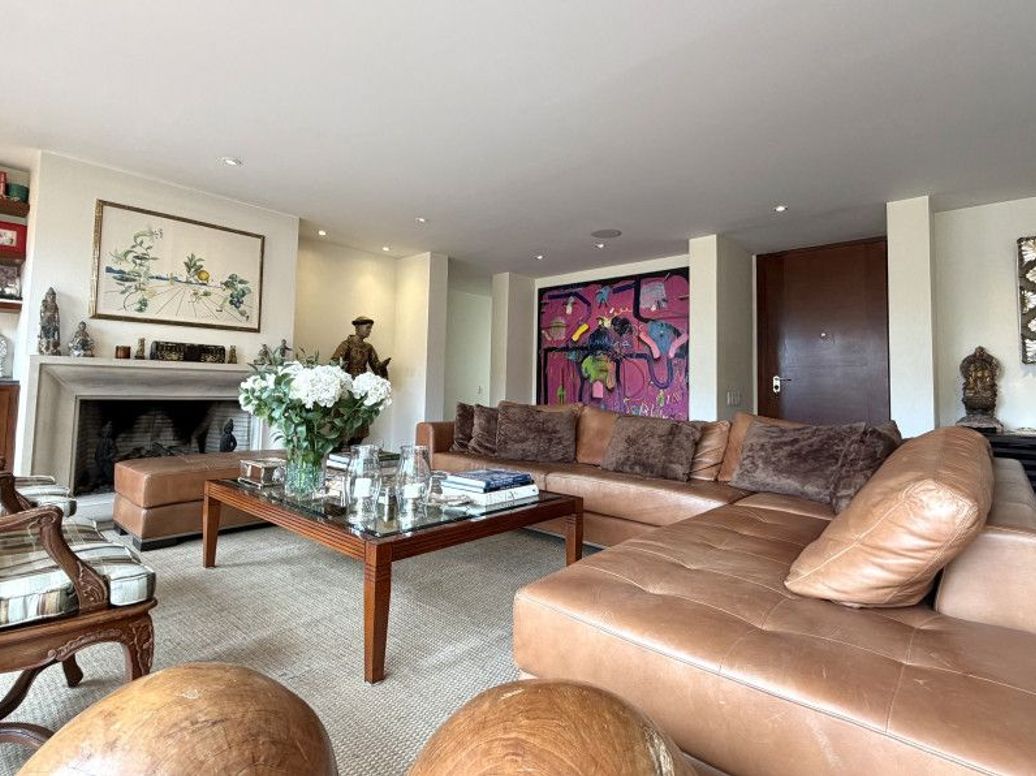 Apartamento de 3 alcobas en venta en Bellavista, Bogotá, 306 m² · foto 3 de 20