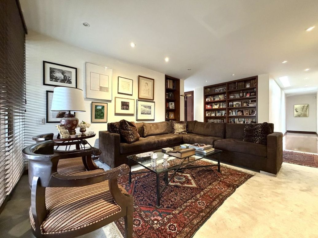 Apartamento de 3 alcobas en venta en Bellavista, Bogotá, 306 m² · foto 16 de 20