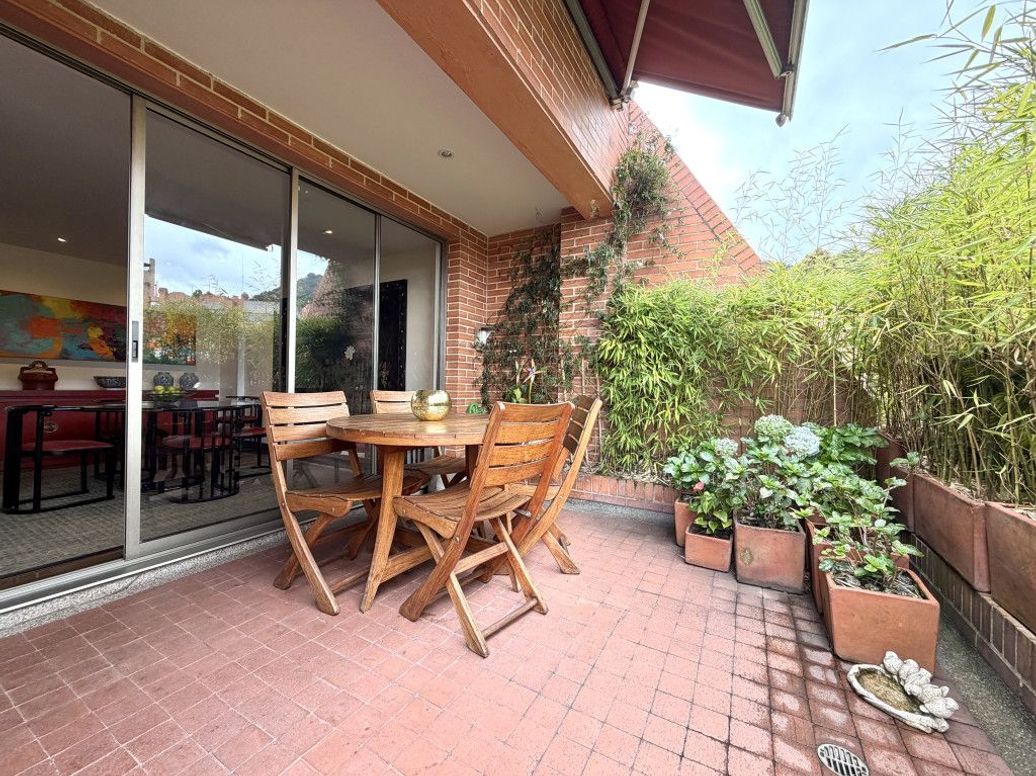 Apartamento de 3 alcobas en venta en Bellavista, Bogotá, 306 m² · foto 9 de 20