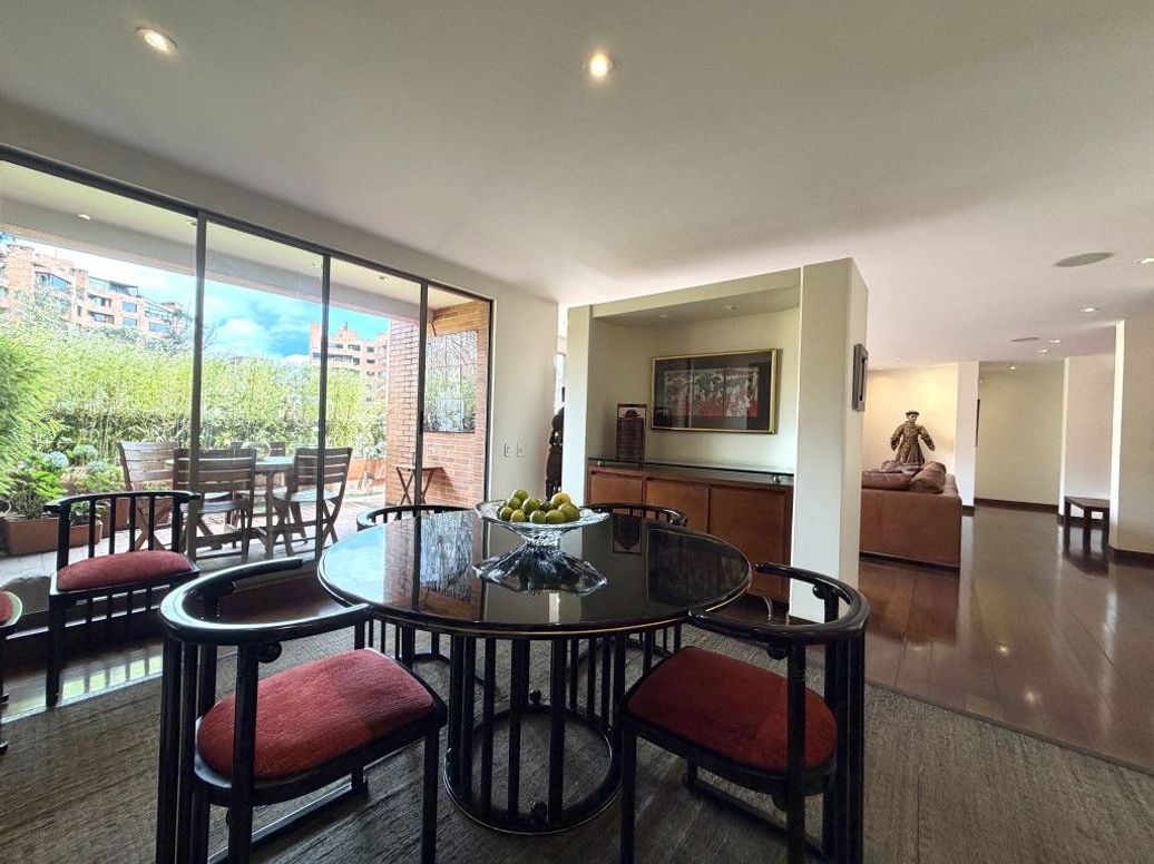 Apartamento de 3 alcobas en venta en Bellavista, Bogotá, 306 m² · foto 5 de 20