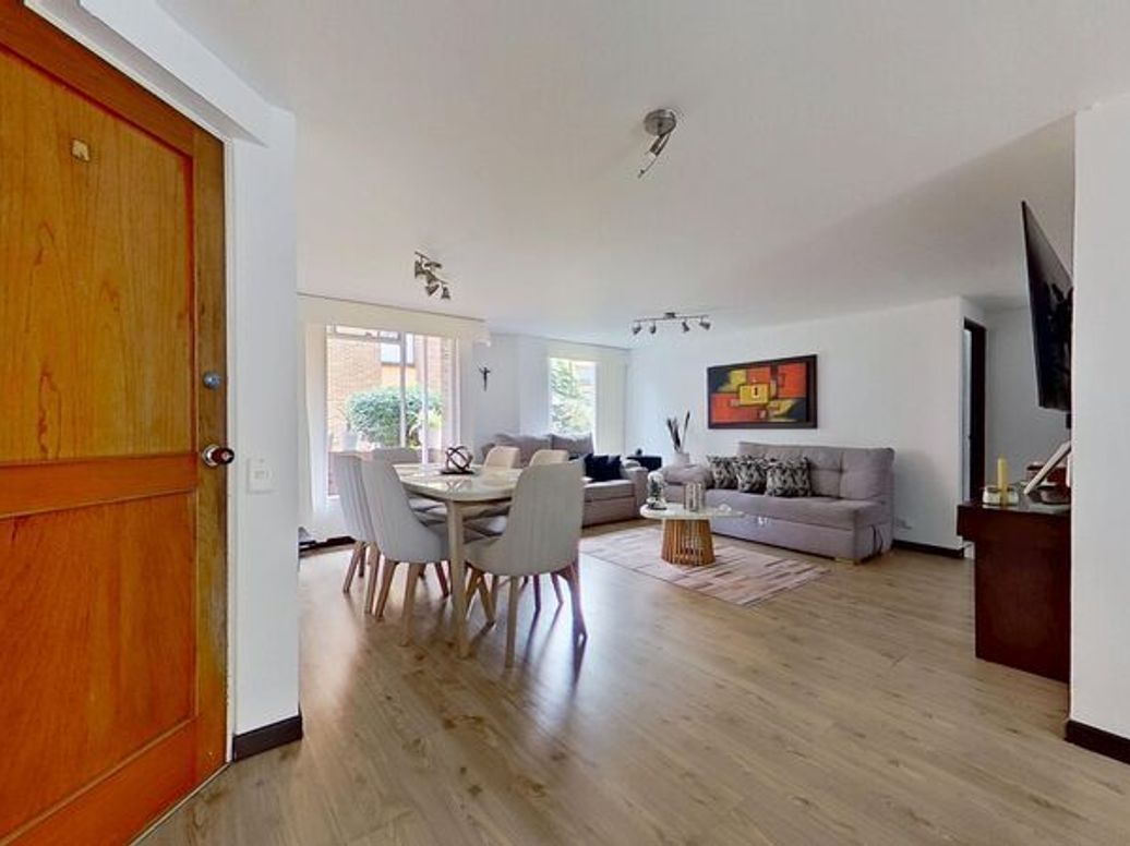 Apartamento de 3 alcobas en venta en Santa Rosa, Bogotá, 129 m² · foto 6 de 20