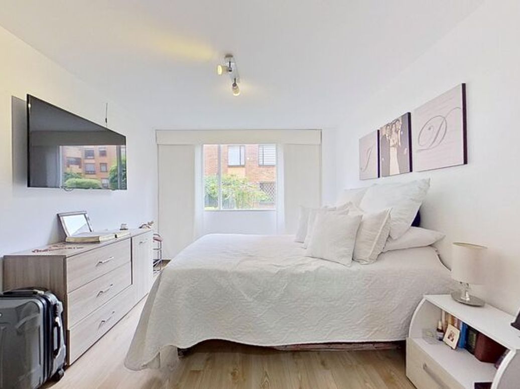 Apartamento de 3 alcobas en venta en Santa Rosa, Bogotá, 129 m² · foto 18 de 20