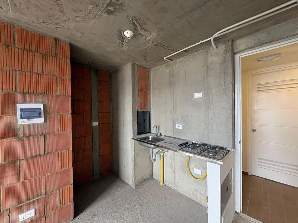 Apartamento de 2 alcobas en venta en Puente Aranda, Bogotá, 38 m² · foto 2 de 12