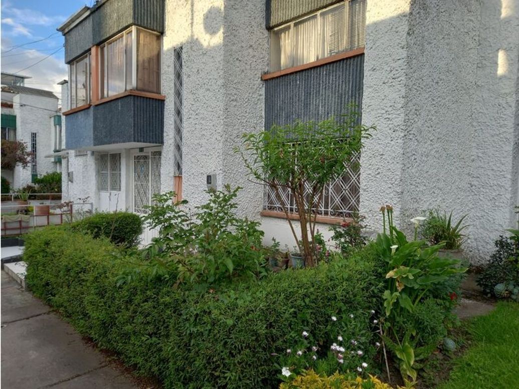 Casa de 3 alcobas en venta en El Morisco, Bogotá, 132 m² · foto 2 de 20